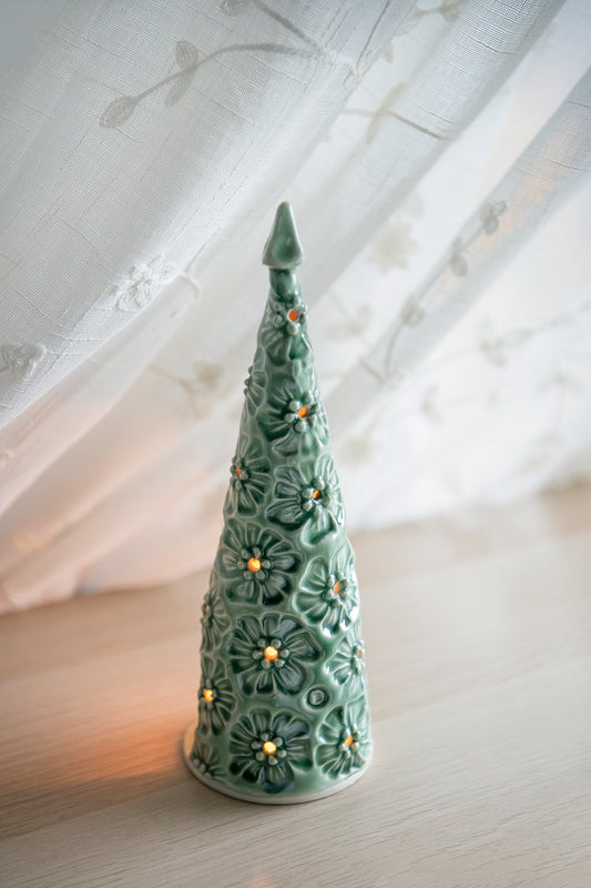 Porcelain Tree Luminaire - Jade